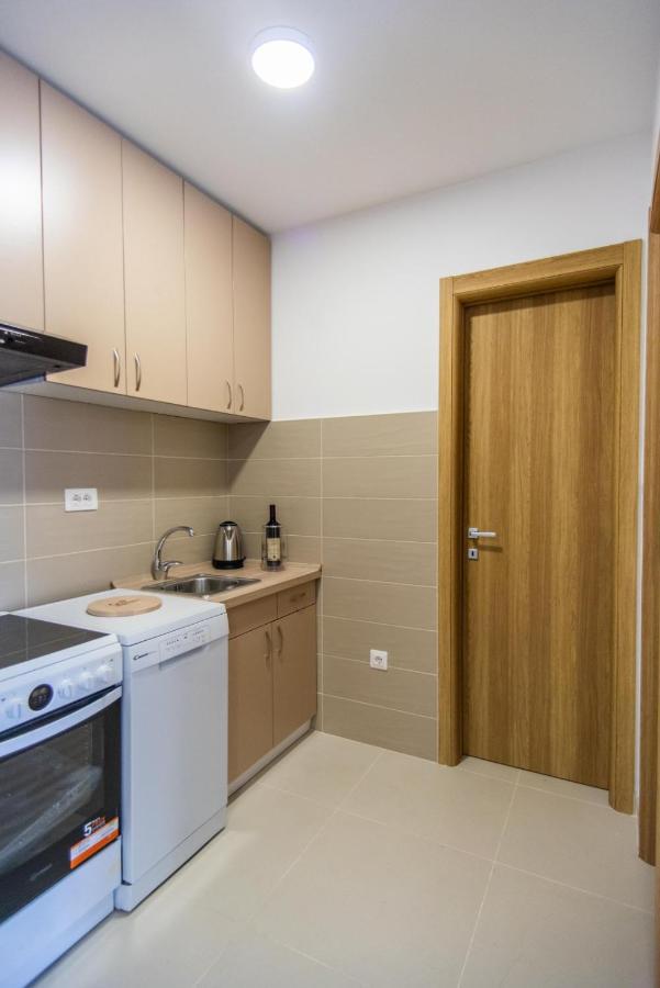Sunny Hill Suite Ljubovic Podgorica Extérieur photo